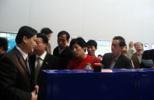 泉州市環(huán)保局領導及專家、企業(yè)代表參觀我司承建的電鍍廢水膜法治理回用工程示范項目