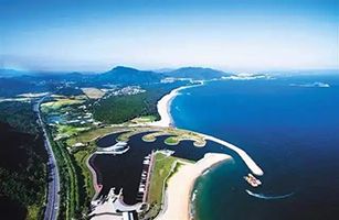 建設(shè)美麗海灣，碧海銀灘也是綠水青山美麗畫(huà)卷的重要組成